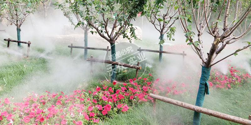 金御华府雾森造景
